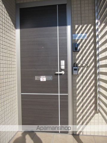 シャトーアサヒIVの玄関写真