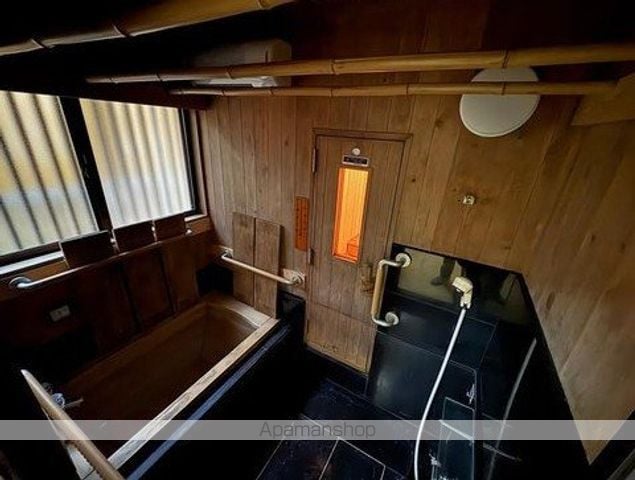 青山新町27番4号の内装写真