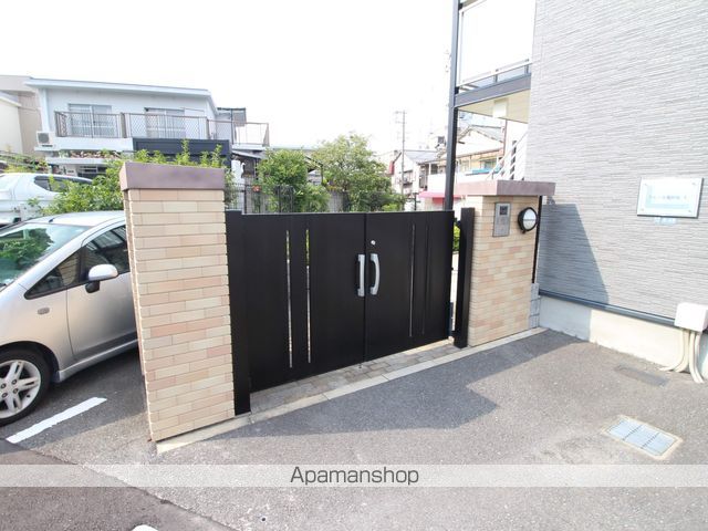 レオパレスクレール藤が尾Iの玄関写真