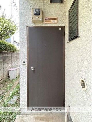 ハーブ・ケビン[1R/19.84m2]のエントランス