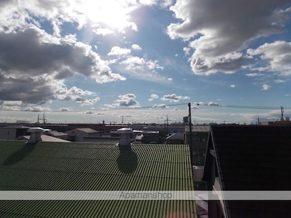 ラシーヌ[1K/26.07m2]のエントランス