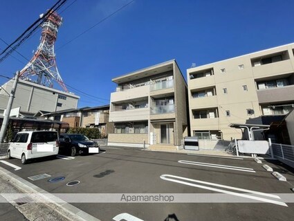 ラフレシール[1K/30.42m2]の外観3