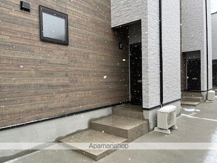 ビバン・メゾン[1LDK/84.34m2]のエントランス2