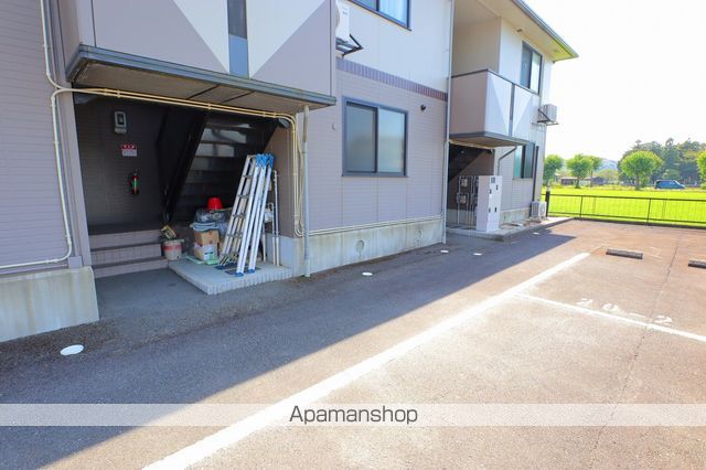 セジュールミキ B棟の玄関写真