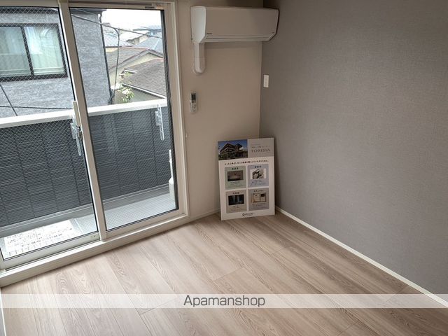 セレスティア南花畑IIIの内装写真