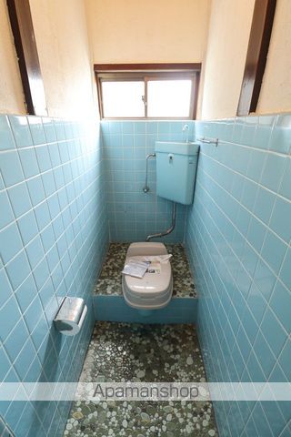 高岡市横田町二丁目9-5戸建の内装写真