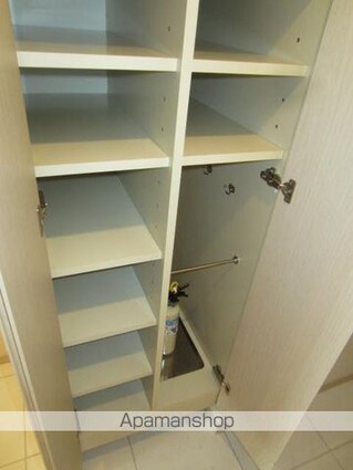 東京都千代田区神田須田町２丁目[1DK/32.07m2]の内装1