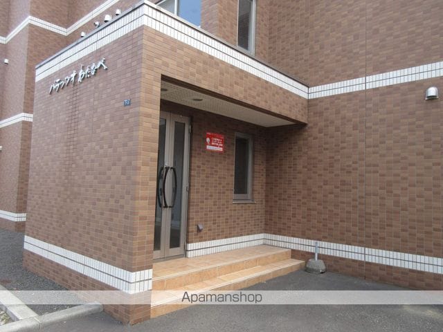 パラッツオわたなべの玄関写真