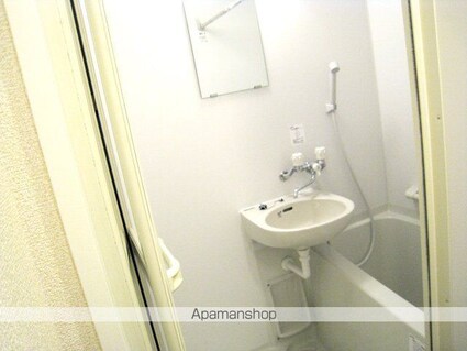 レオパレスルミエール馬場[1K/19.87m2]のリビング・居間2