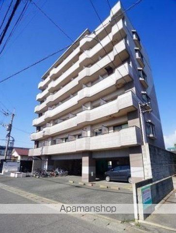 福岡市東区原田のマンションの外観1