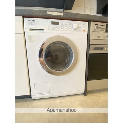 プライムスクェアシティの内装写真