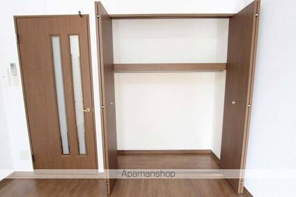 カレッジハイツ山地Ａ・Ｂ棟[1K/27.53m2]の収納