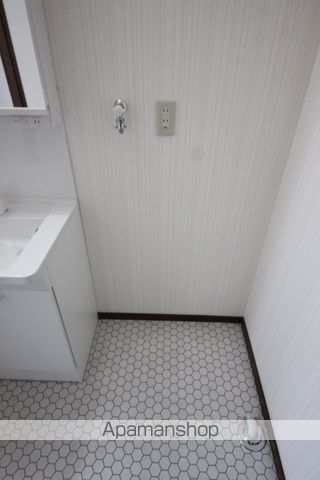 ストークハイツ旭丘Aの内装写真