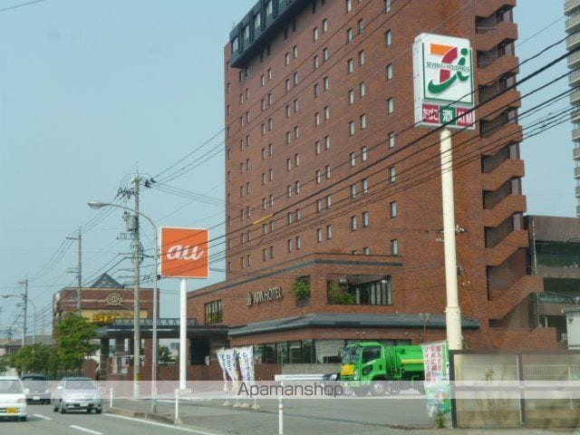 グロリア B棟の周辺写真