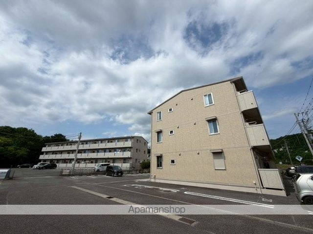 グランデ北沢IIの外観写真