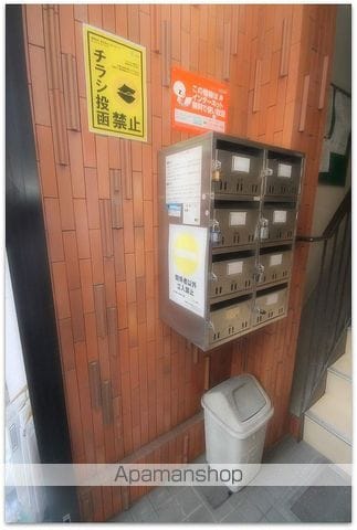 メイツ松屋町の玄関写真