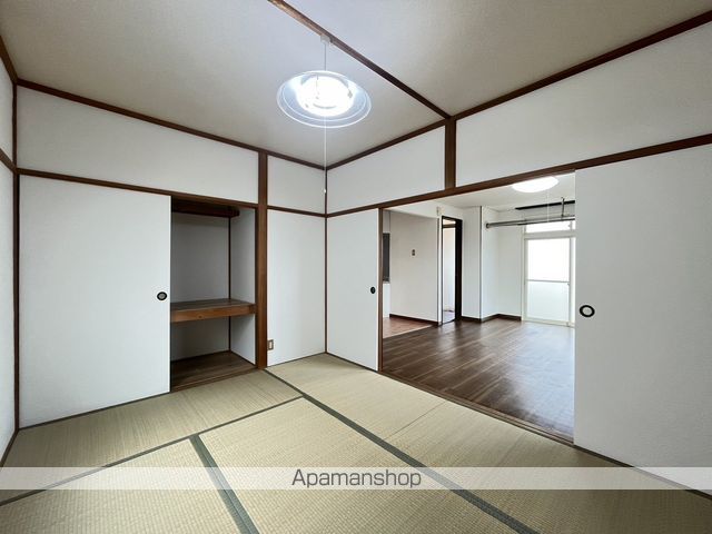 向井アパートの内装写真