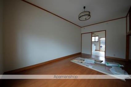 コーポヤマキ[1R/23m2]のリビング・居間