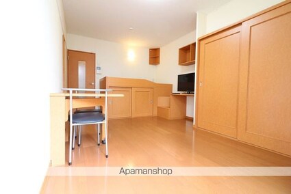 レオパレス札の辻[1K/23.18m2]のリビング・居間1