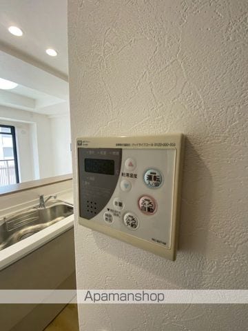 フロンティアタワー難波EASTグランソレイユ日本橋の内装写真