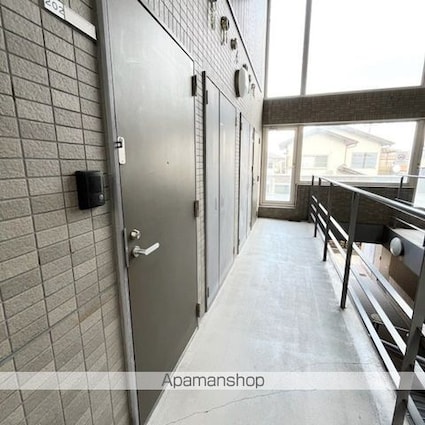 バローゼ[1K/37.83m2]のエントランス1