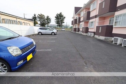 第２ワタユウハイツ[2DK/45.74m2]の駐車場