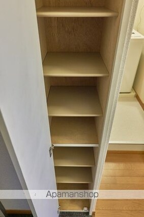 レオパレスＭＯＯＮＬＩＧＨＴ[1K/23.18m2]の収納