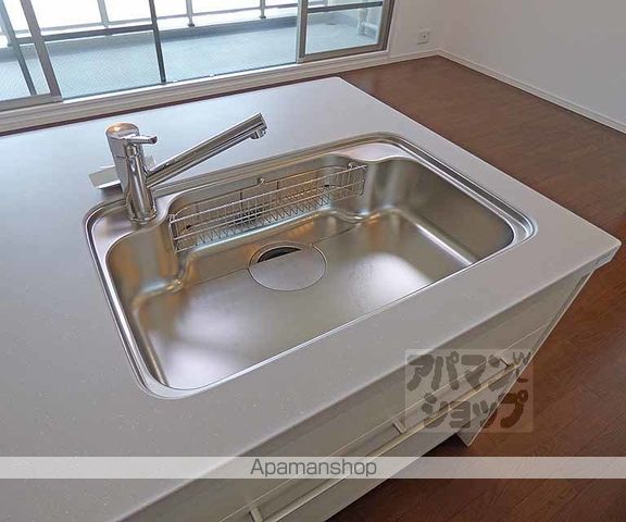 レスタージュ四条烏丸ラティスの内装写真