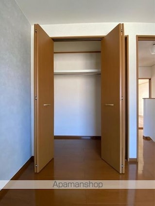 香川県高松市屋島西町[3LDK/84.06m2]の収納