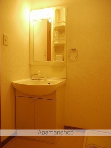 Surplusアルフの内装写真
