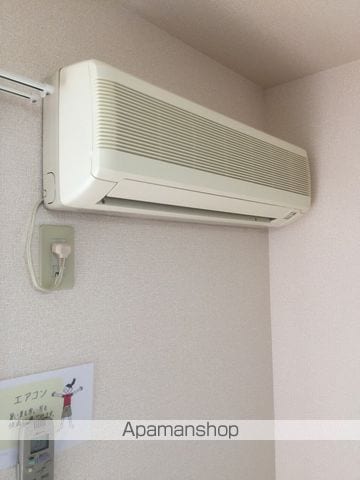 小田急電鉄江ノ島線 六会日大前駅 徒歩7分 2階建 築24年の内装写真