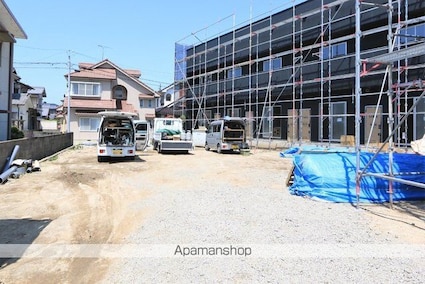 Ｅｎｚｏ三町Ｂ棟[2LDK/60.2m2]の駐車場