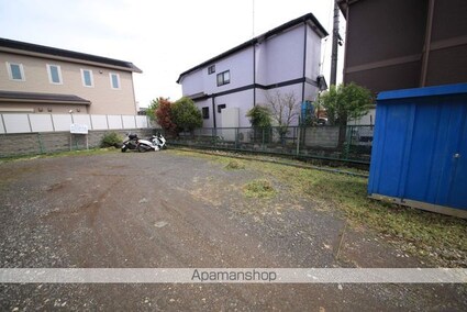 幸栄ハイツ[1K/23.77m2]の駐車場