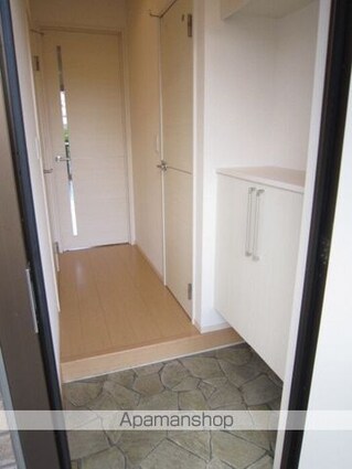 モナリエ多治米[1R/33.61m2]の玄関