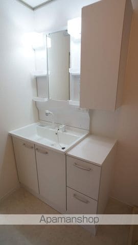 プライムステージ鈴川の内装写真