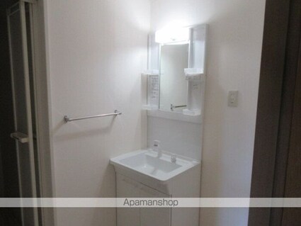 ファミールハウス　Ａ棟[2LDK/59.54m2]の洗面所