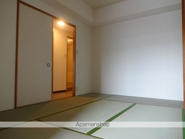 メディオグリシーナFの内装写真