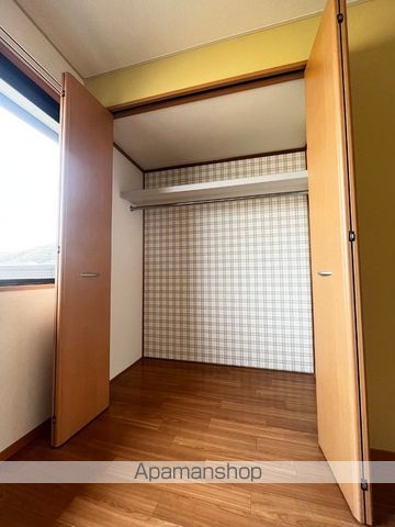 シャトレ・アン津高IIの内装写真