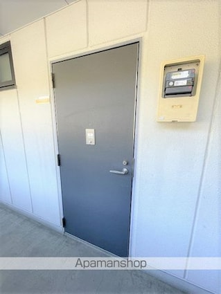 クレストンコート[1K/20.16m2]のエントランス