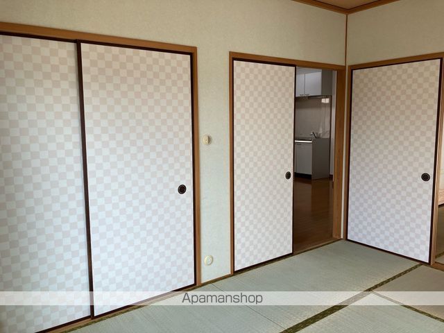 本郷2丁目貸家 K-H084の内装写真