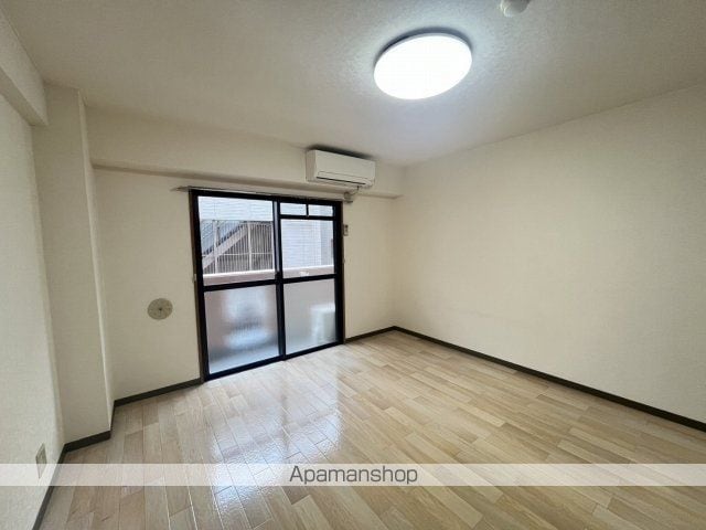 ハーシオンフルタIIIの内装写真