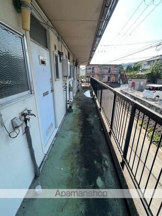 和歌山県和歌山市六十谷[2K/30.42m2]のエントランス
