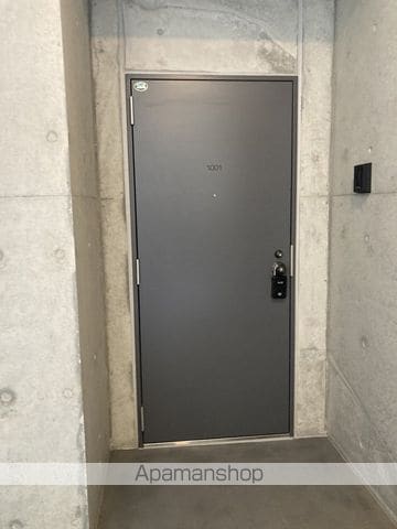 ザ・パーク一番堀の玄関写真