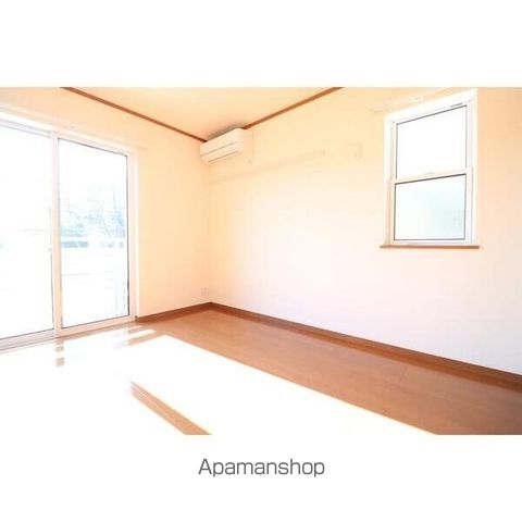 横浜市戸塚区 2階建 築12年の内装写真