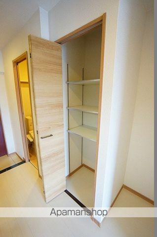 グランドソレーユ稲川の内装写真