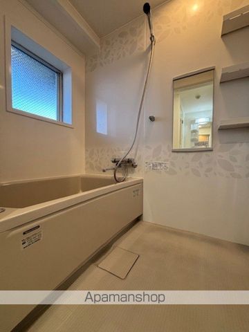 クレスト明治町の内装写真