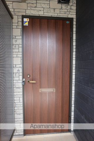 ソラーナIの玄関写真