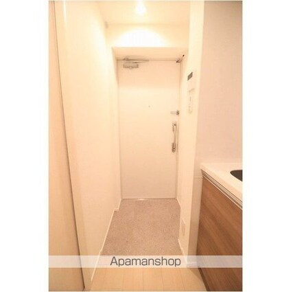 ウェルスクエアイズム高井戸[1K/19.99m2]の玄関