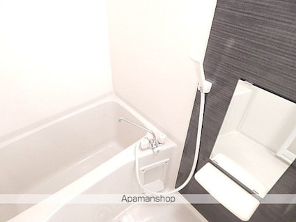 シャングリラ[1K/23.7m2]のバス