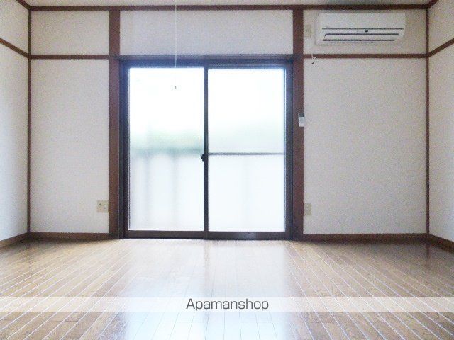 フルールいなばIIの内装写真